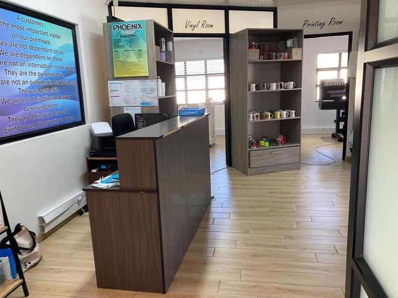 To Let Commercial Property for Rent in Westering Eastern Cape